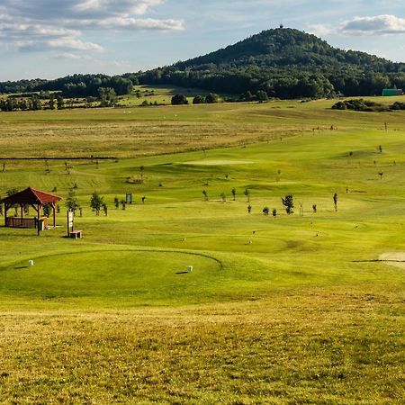 Golf Resort Ceska Lipa Novy Bor Exterior photo